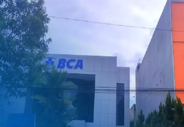 Weekend Banking BCA