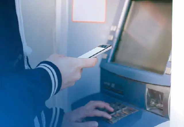 Cara Tarik Tunai Tanpa Kartu BCA Di ATM