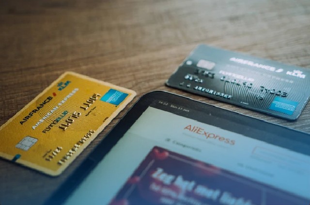 Cara Cek Nomor Kartu BCA Lewat Email