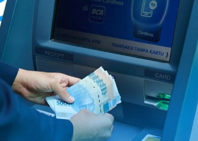 Kenapa ATM BCA Tidak Bisa Tarik Tunai Padahal Saldo Ada