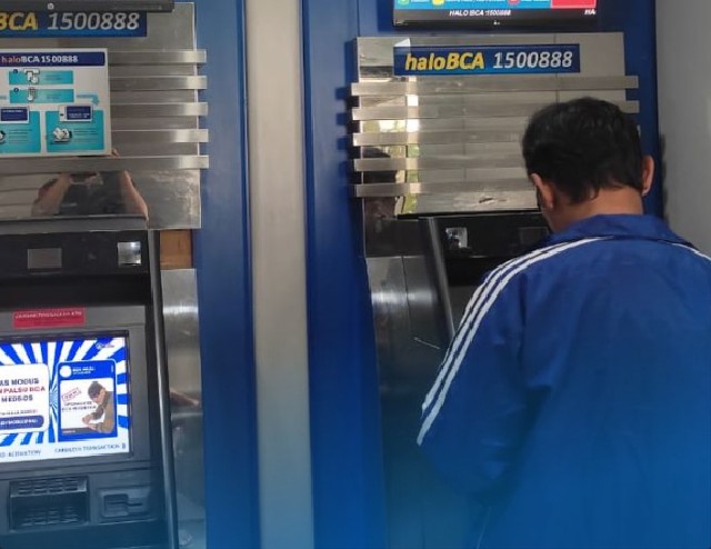 Limit Tarik Tunai BCA Blue